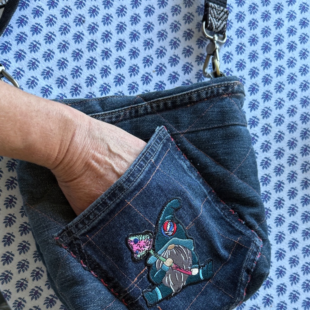 Grateful Dead! Handmade OOAK Denim embroidered GNOME MushroomCrossbody Bag - Picture 5 of 7